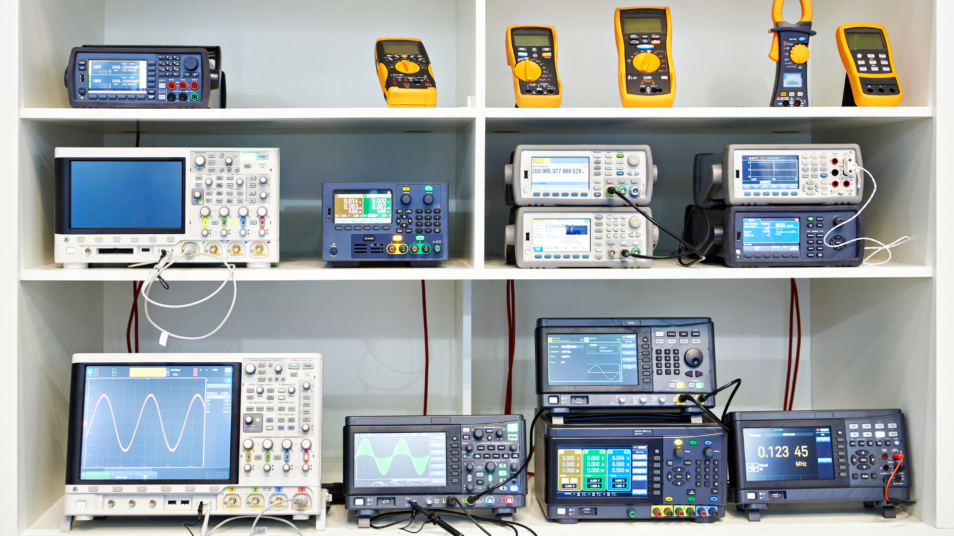 Applications of Step-Down Transformers of Electronic Devices